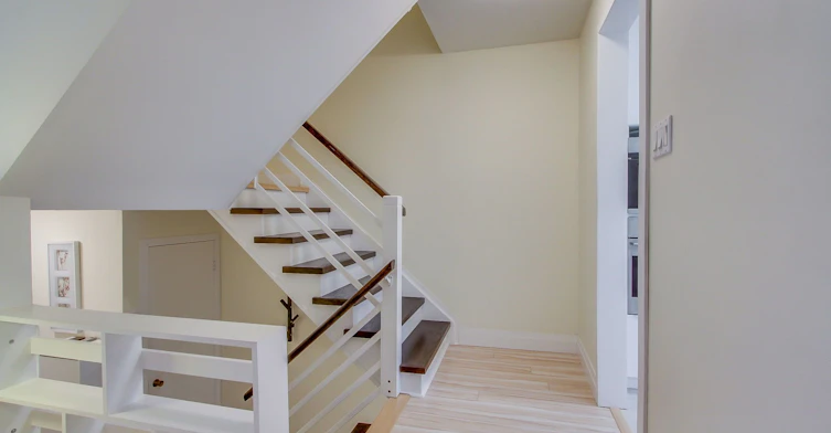 31 Silver Shadow Path, Toronto, ON, M9C 4Y2 - 5