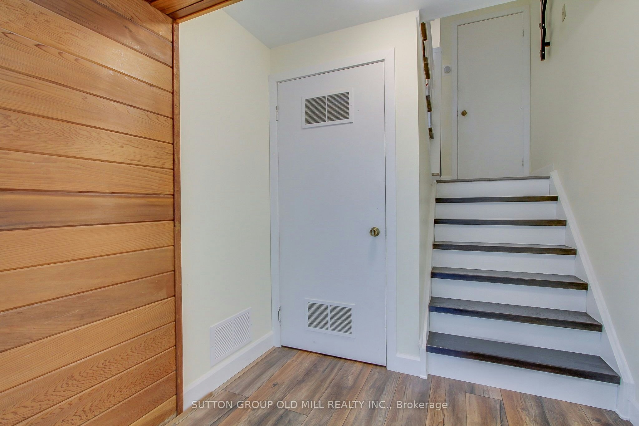 31 Silver Shadow Path, Toronto, ON, M9C 4Y2 - 31