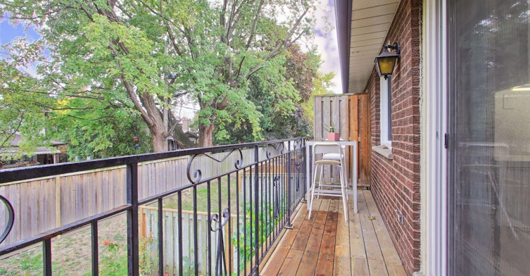 31 Silver Shadow Path, Toronto, ON, M9C 4Y2 - 38