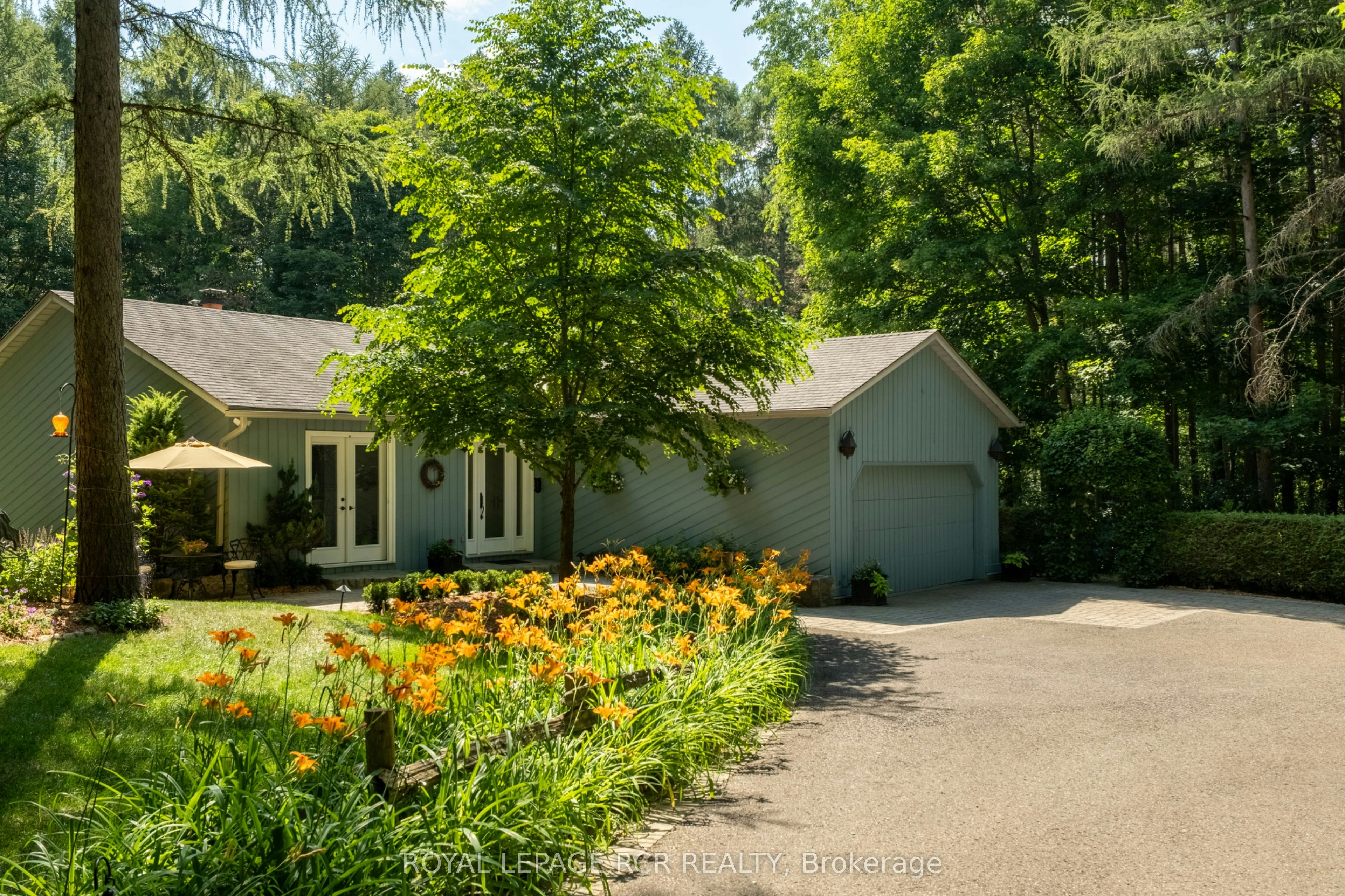 12 Damascus Drive, Caledon, ON, L7C 0A4