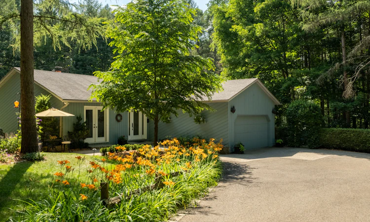 12 Damascus Drive