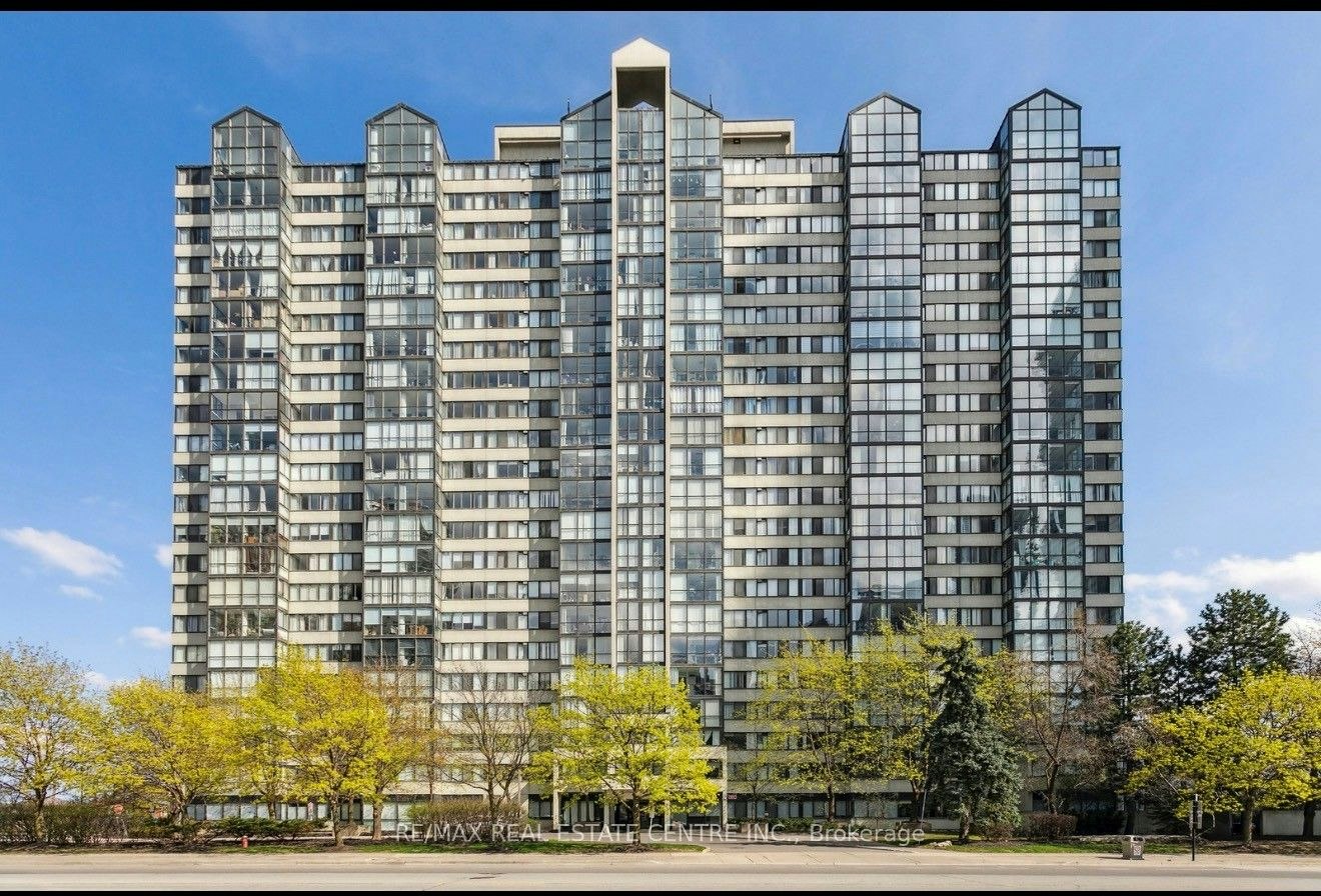 411-350 Webb Drive, Mississauga, ON, L5B 3W4