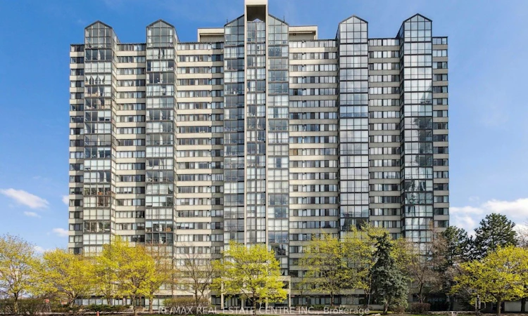 411-350 Webb Drive