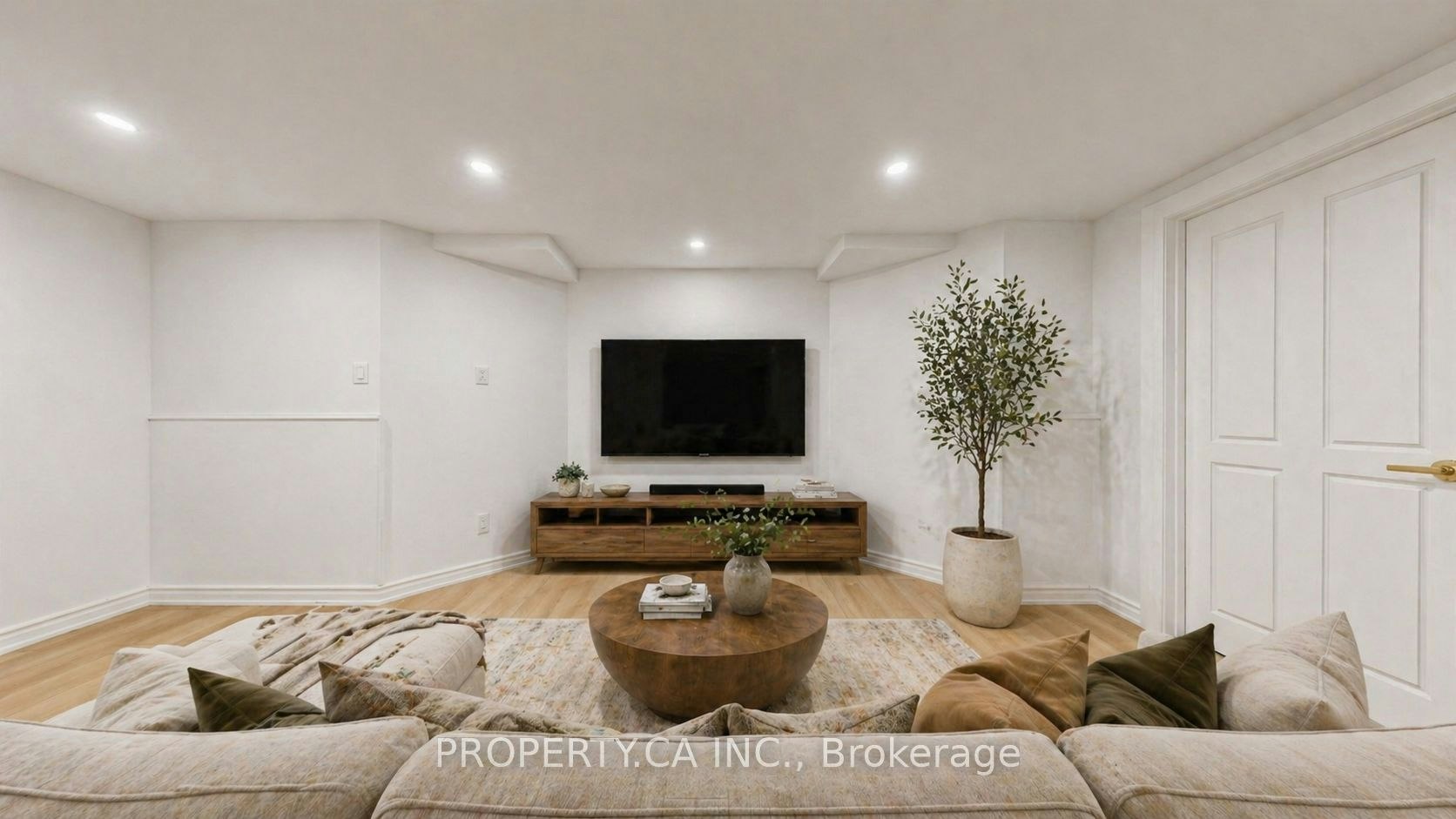 1469 Brentano Boulevard, Mississauga, ON, L4X 1A2 3