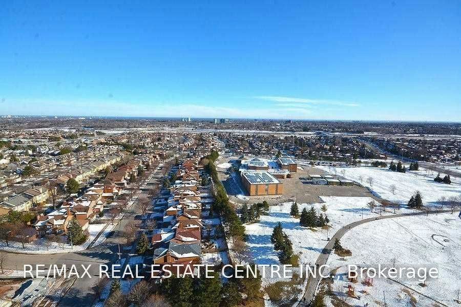 Ph03-4699 Glen Erin Drive, Mississauga, ON, L4M 2E5 - 39