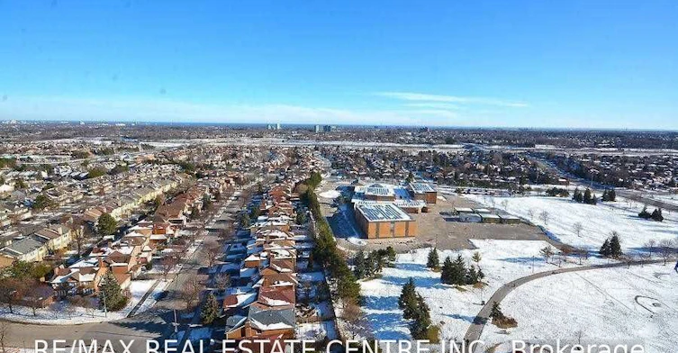 Ph03-4699 Glen Erin Drive, Mississauga, ON, L4M 2E5 - 39