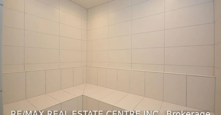 Ph03-4699 Glen Erin Drive, Mississauga, ON, L4M 2E5 - 32
