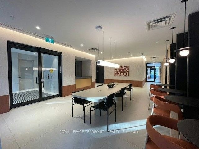 702-3008 William Cutmore Boulevard, Oakville, ON, L6H 7G1 - 42