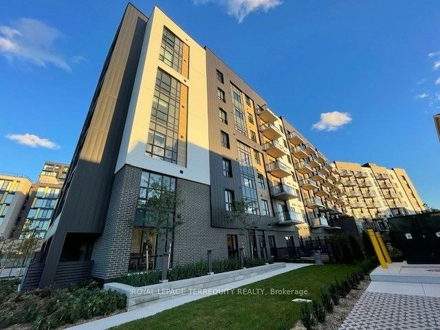 702-3008 William Cutmore Boulevard, Oakville, ON, L6H 7G1 - 2
