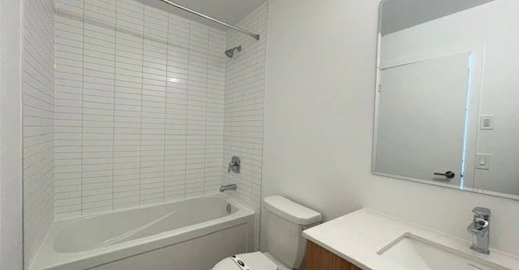 702-3008 William Cutmore Boulevard, Oakville, ON, L6H 7G1 - 26