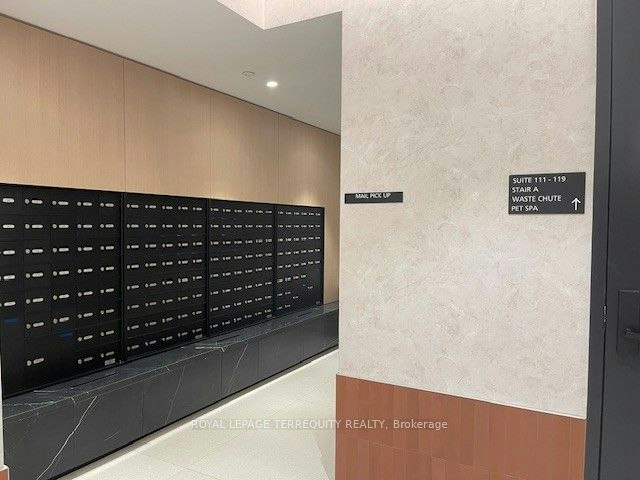 702-3008 William Cutmore Boulevard, Oakville, ON, L6H 7G1 - 47