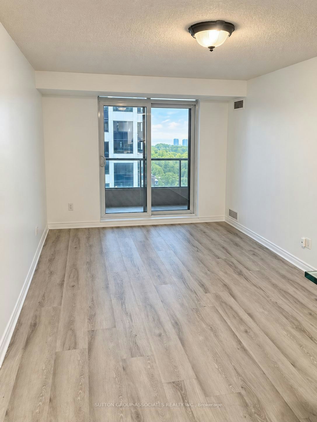 1406-70 High Park Avenue, Toronto, ON, M6P 1A1 - 9
