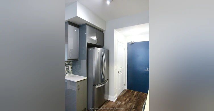 602-17 Zorra Street, Toronto, ON, M8Z 0C8 - 3
