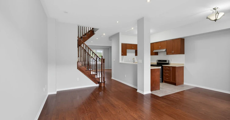 2537 Postmaster Drive, Oakville, ON, L6M 0L6 - 9