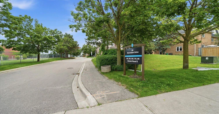 255-60 Barondale Drive, Mississauga, ON, L4Z 3N8 - 38