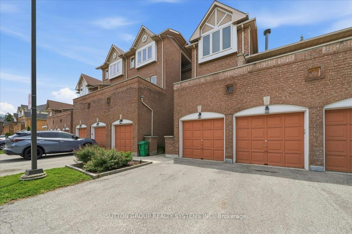 255-60 Barondale Drive, Mississauga, ON, L4Z 3N8 - 33