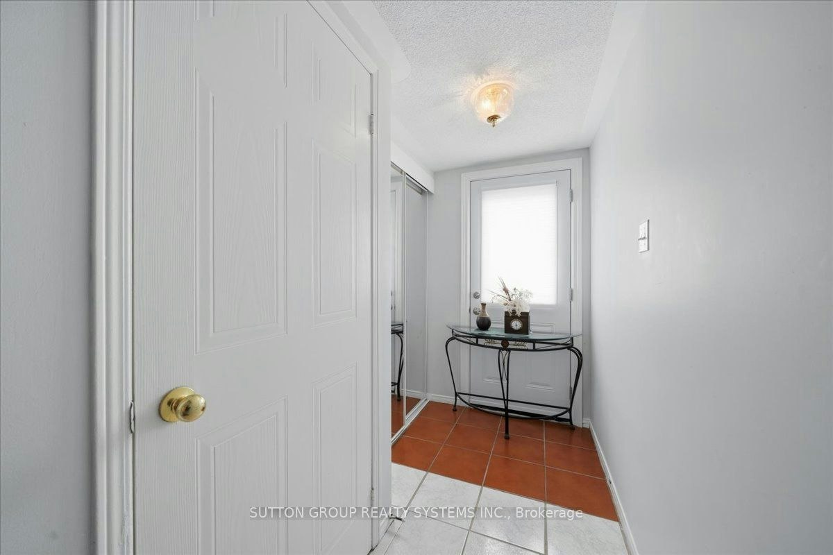 255-60 Barondale Drive, Mississauga, ON, L4Z 3N8 - 26
