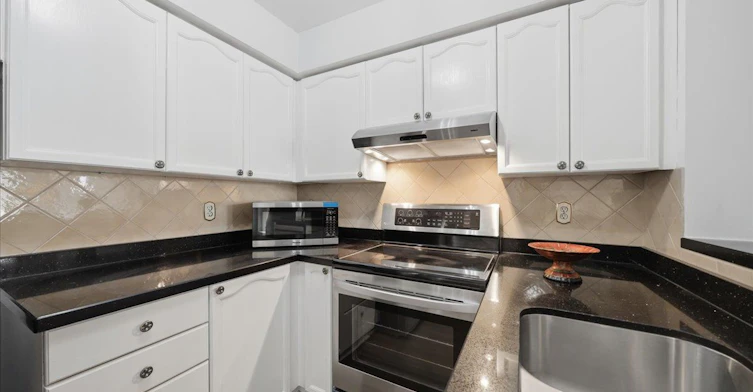 255-60 Barondale Drive, Mississauga, ON, L4Z 3N8 - 10