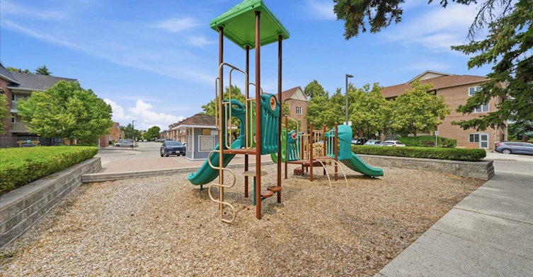 255-60 Barondale Drive, Mississauga, ON, L4Z 3N8 - 37