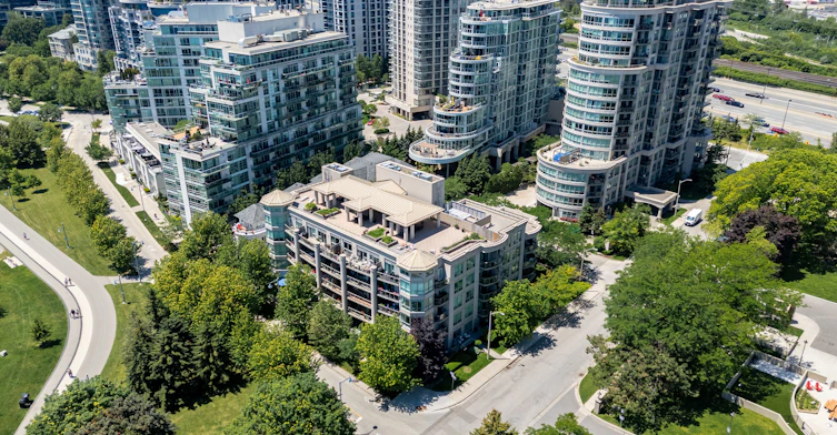 302-80 Palace Pier Court, Toronto, ON, M8V 4C1 - 25