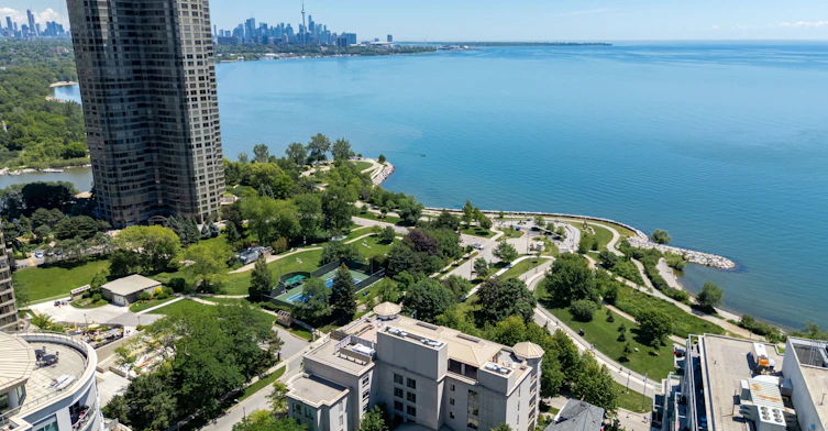 302-80 Palace Pier Court, Toronto, ON, M8V 4C1 - 27