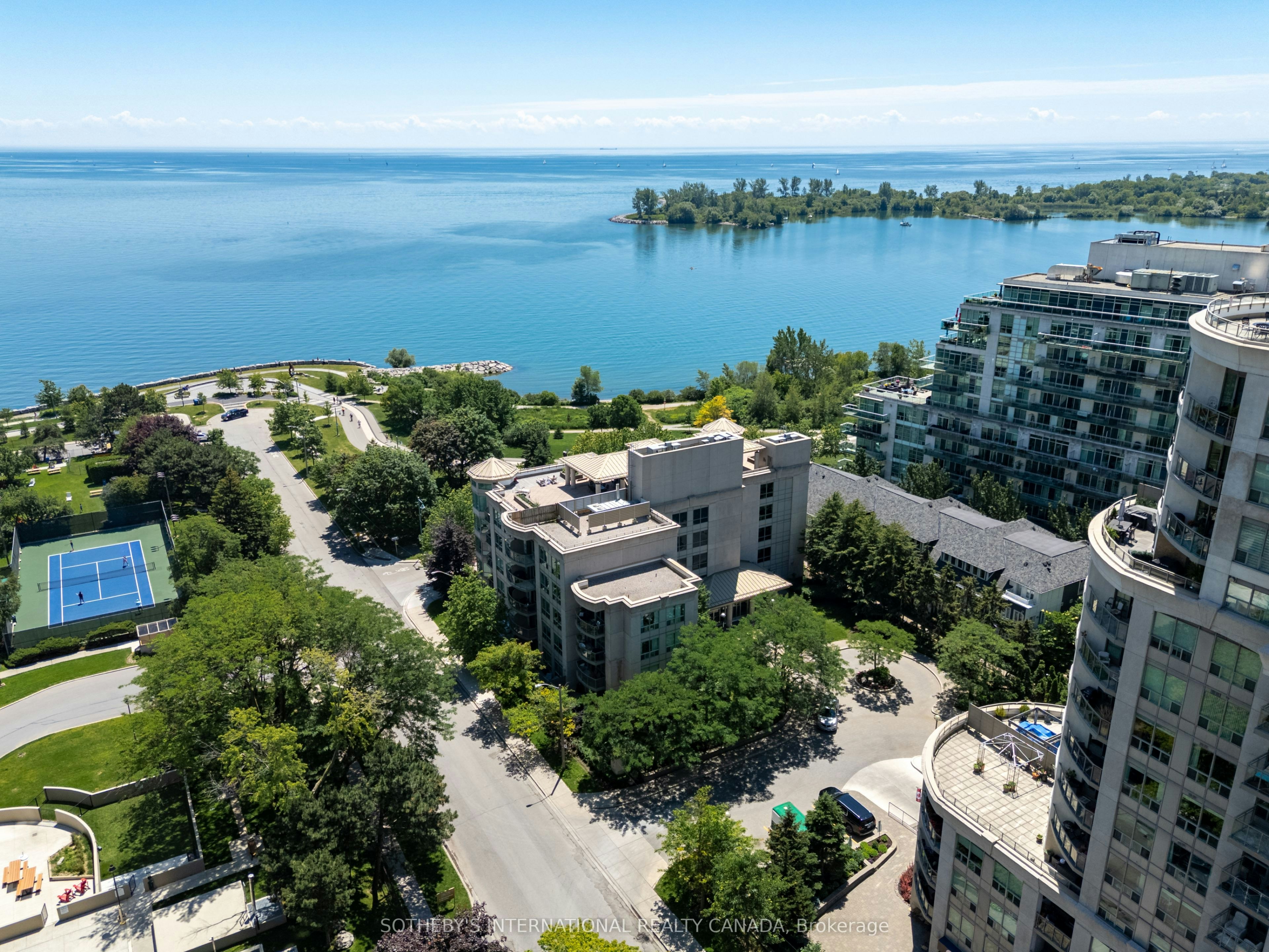 302-80 Palace Pier Court, Toronto, ON, M8V 4C1 - 26