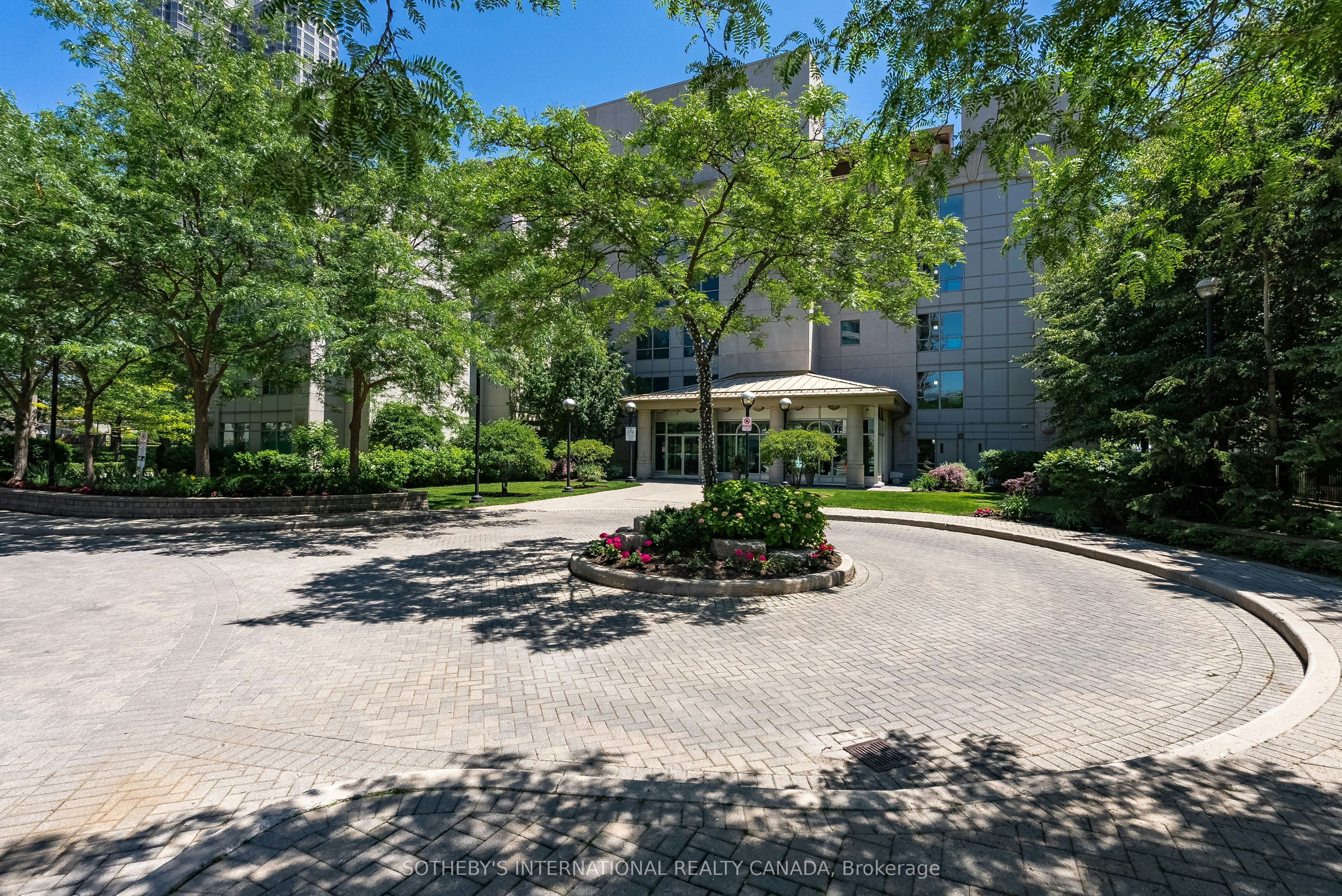 302-80 Palace Pier Court, Toronto, ON, M8V 4C1 - 30