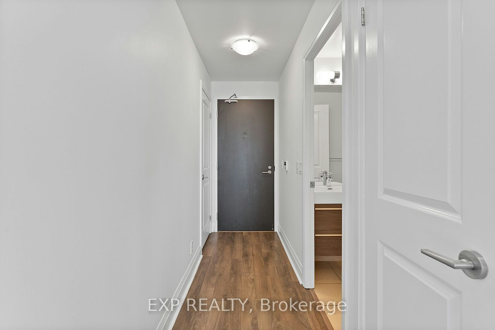 1202-15 Zorra Street, Toronto, ON, M8Z 0C1 - 3