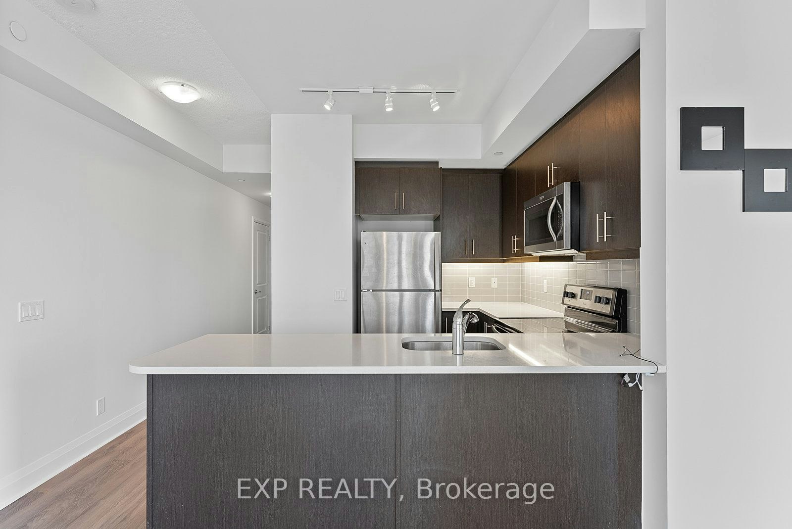 1202-15 Zorra Street, Toronto, ON, M8Z 0C1 - 11