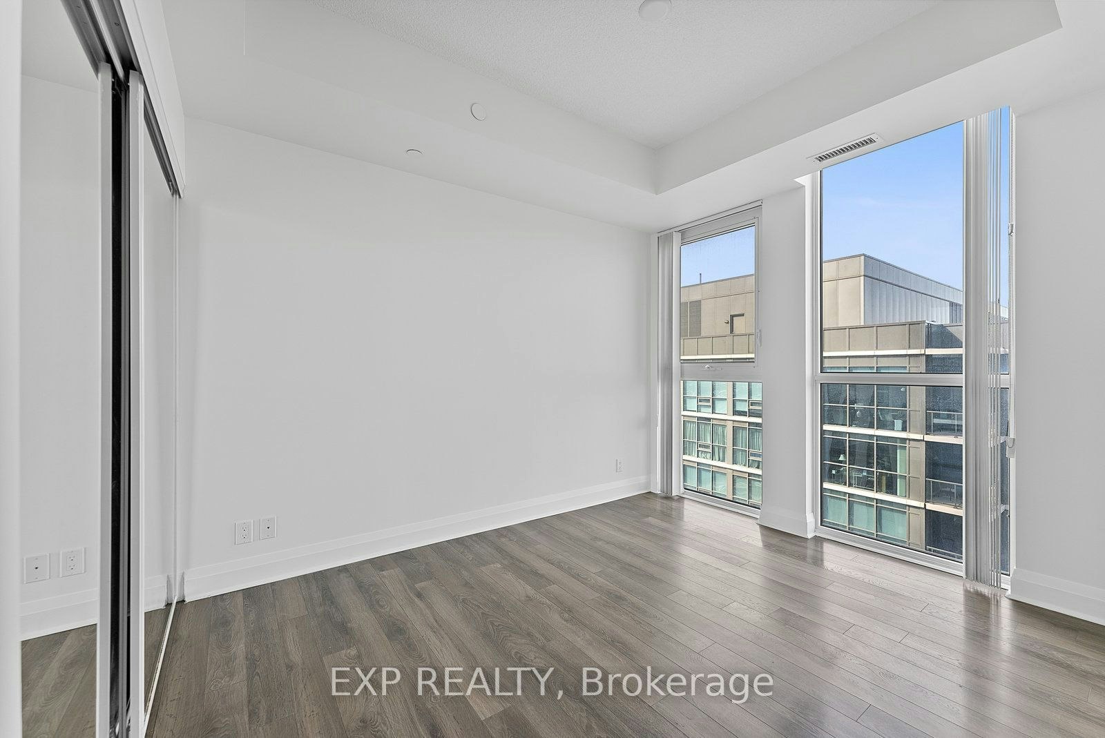 1202-15 Zorra Street, Toronto, ON, M8Z 0C1 - 15