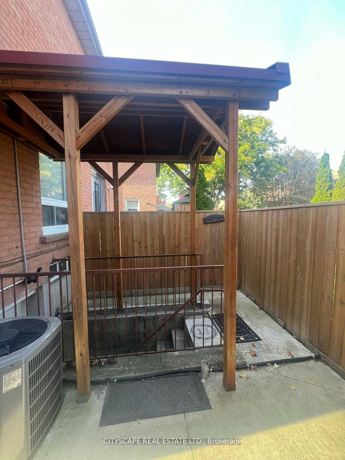 Bsmt-6103 Silken Lauman Way, Mississauga, ON, L5V 1A1 - 9