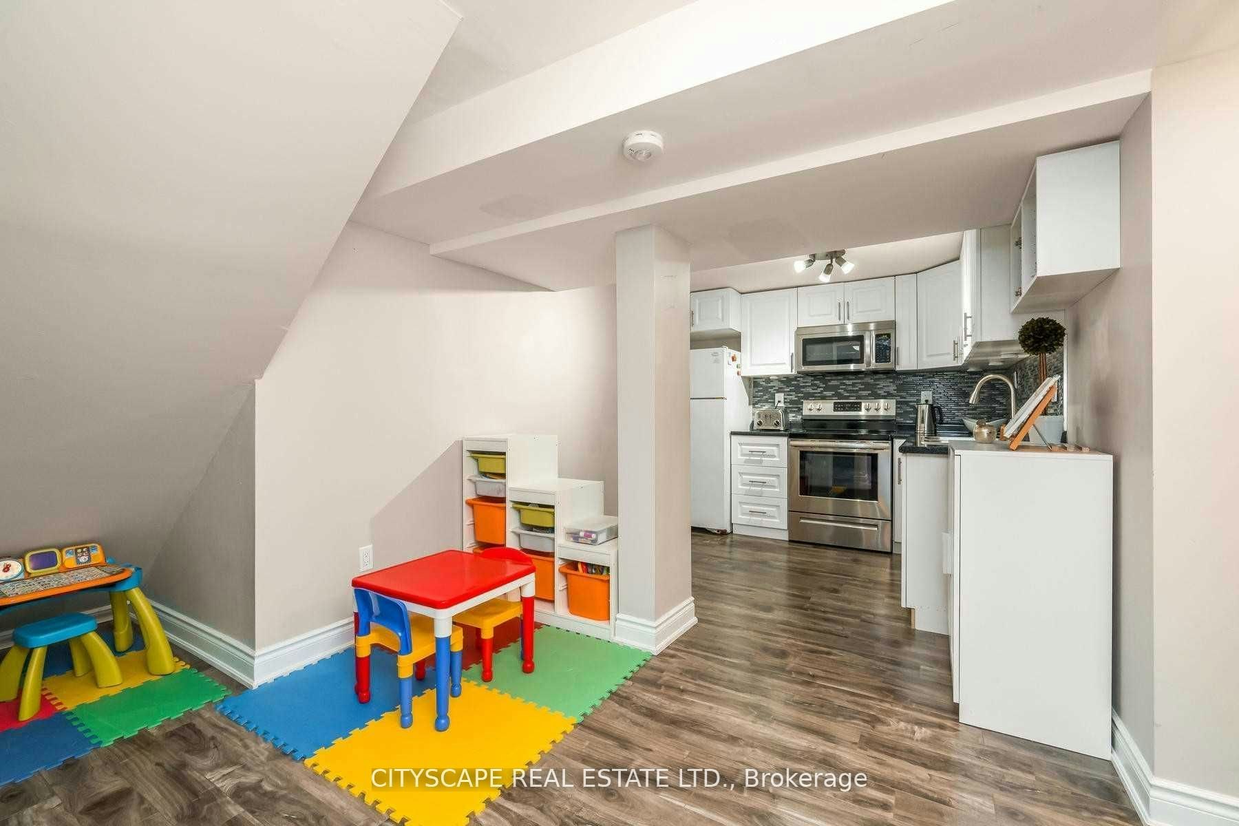 Bsmt-6103 Silken Lauman Way, Mississauga, ON, L5V 1A1 - 4