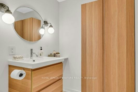 Lower-58 Fern Avenue, Toronto, ON, M6R 1K1 - 8