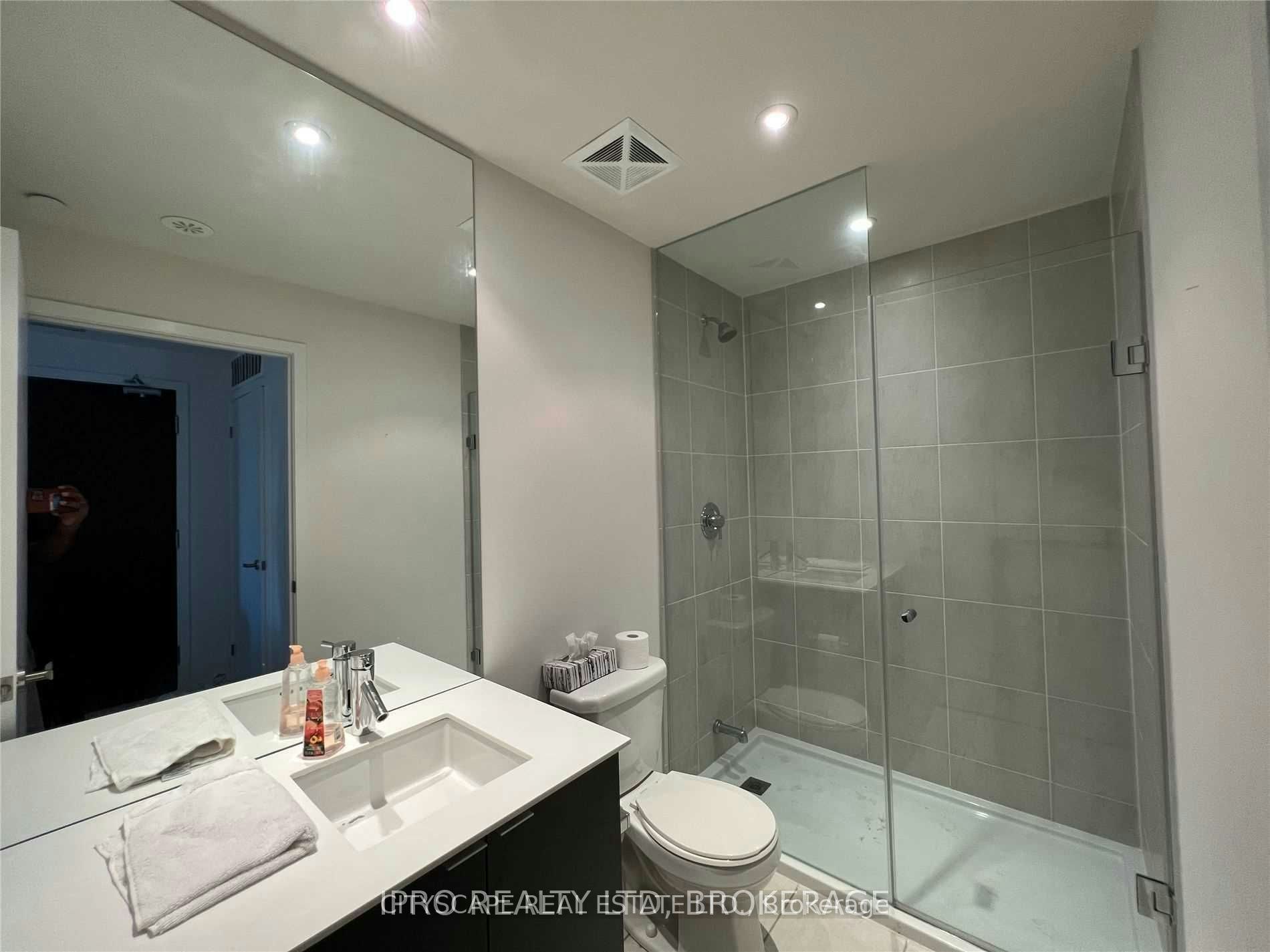 204-5005 Harvard Road, Mississauga, ON, L5M 0W5 - 8
