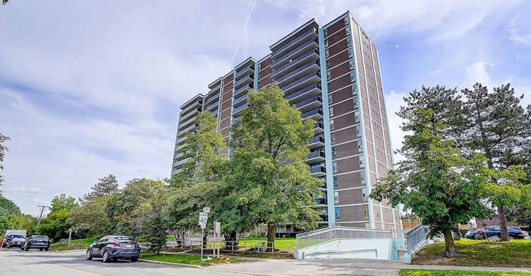 201-235 Grandravine Drive, Toronto, ON, M3N 1J2 - 5