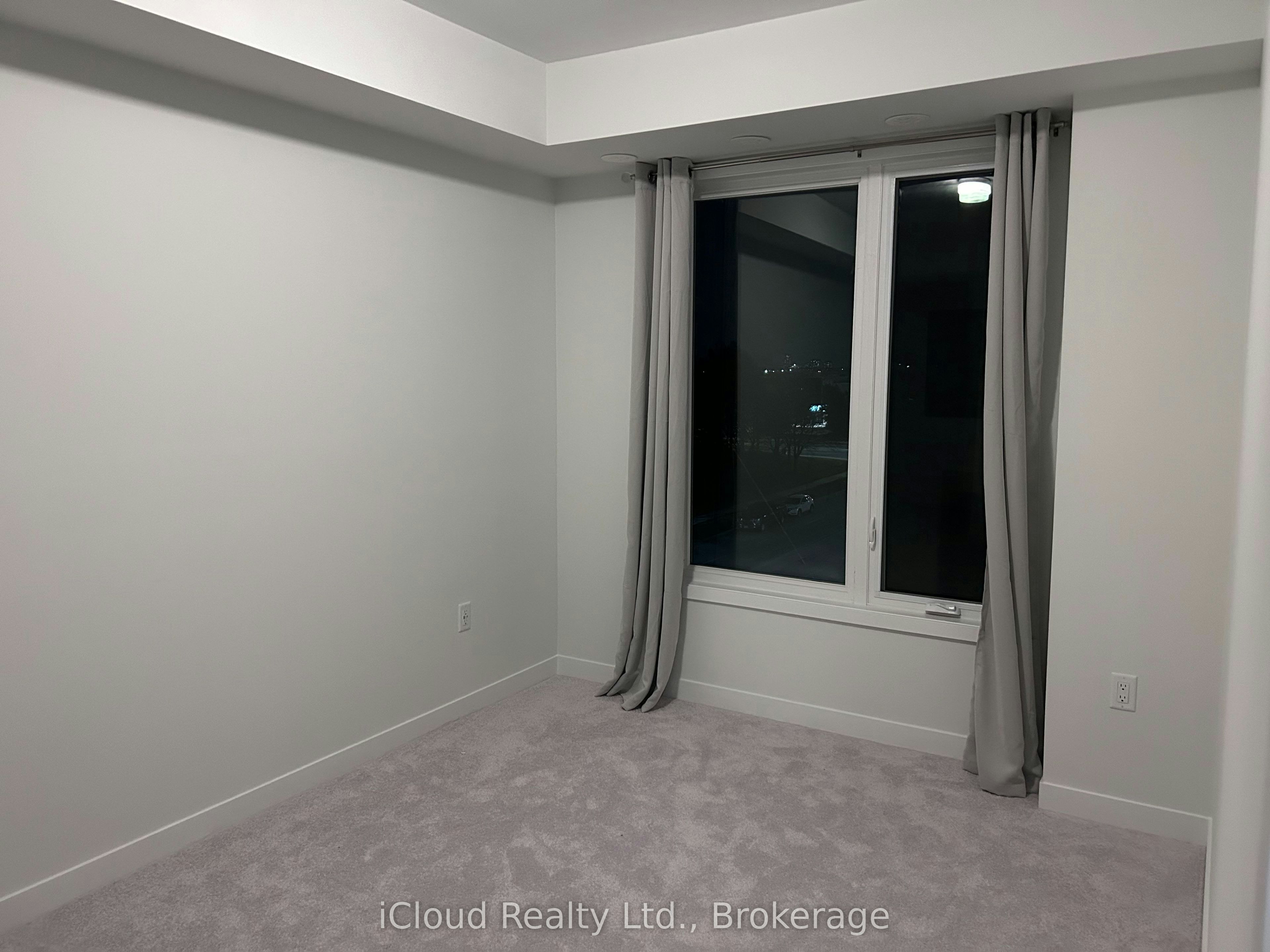 4-3415 Ridgeway Drive, Mississauga, ON, L5L 0B9 - 4
