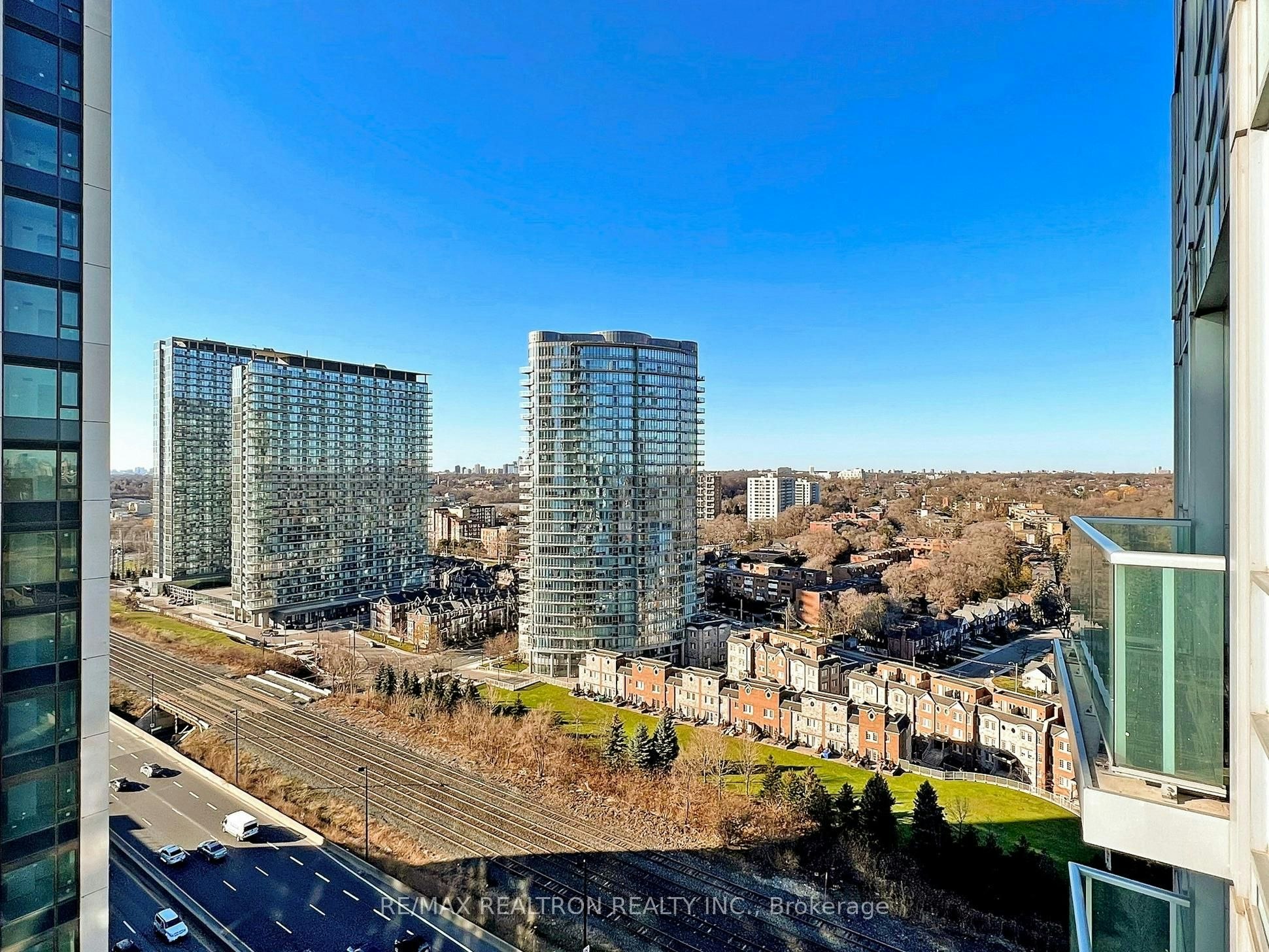 PH2-1910 Lake Shore Boulevard W, Toronto, ON, M6S 1A2 - 21