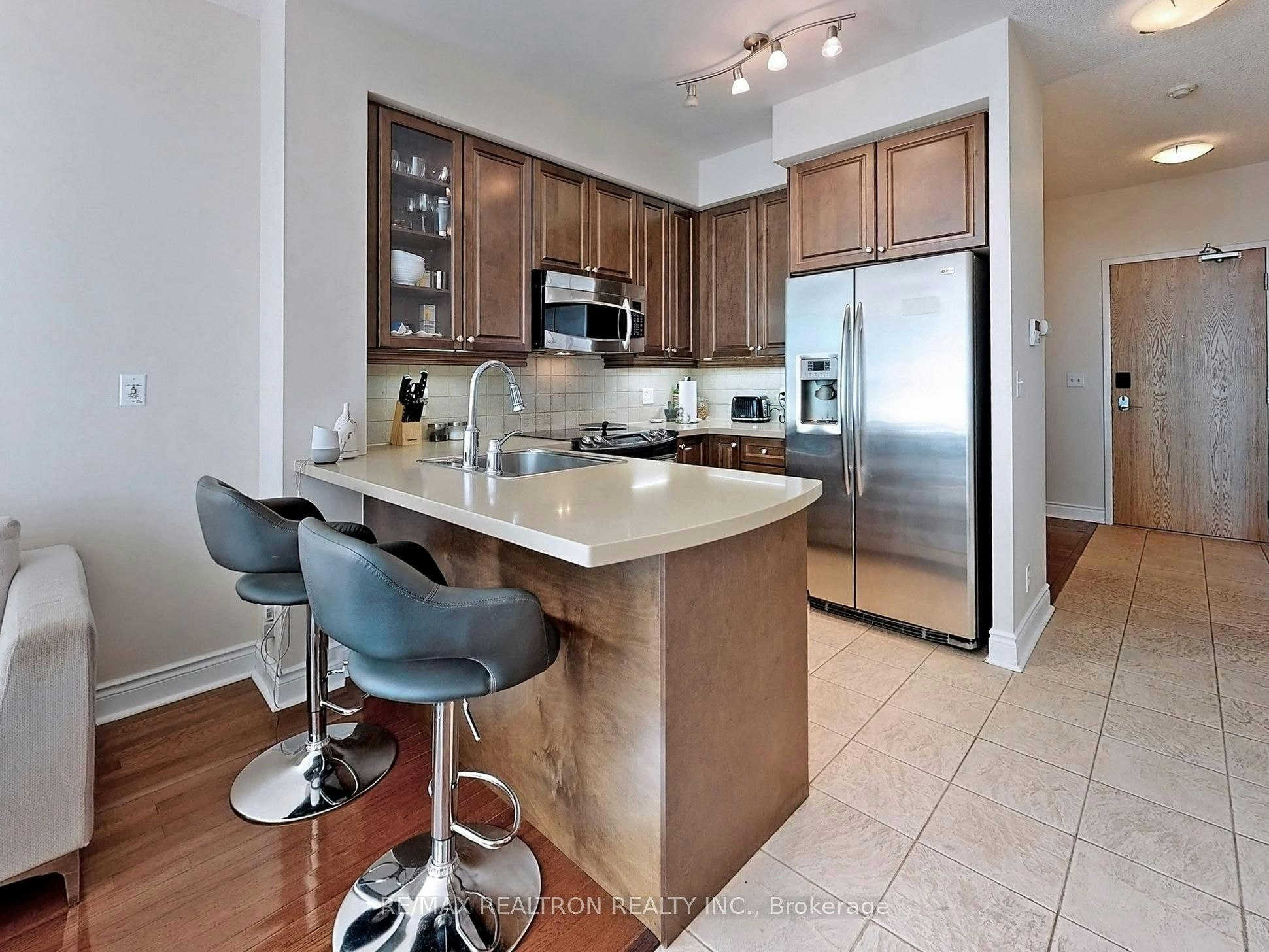 PH2-1910 Lake Shore Boulevard W, Toronto, ON, M6S 1A2 - 8
