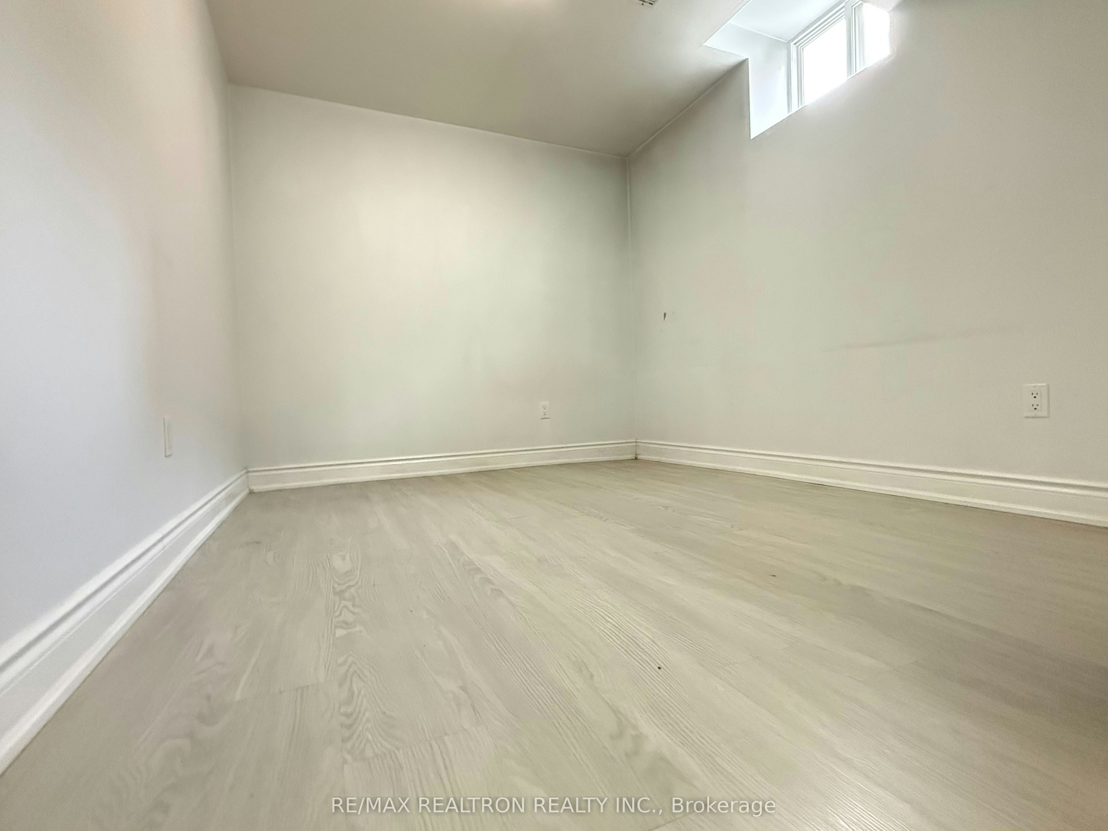 Basement-5793 Tayside Crescent N, Mississauga, ON, L5M 5J5 5