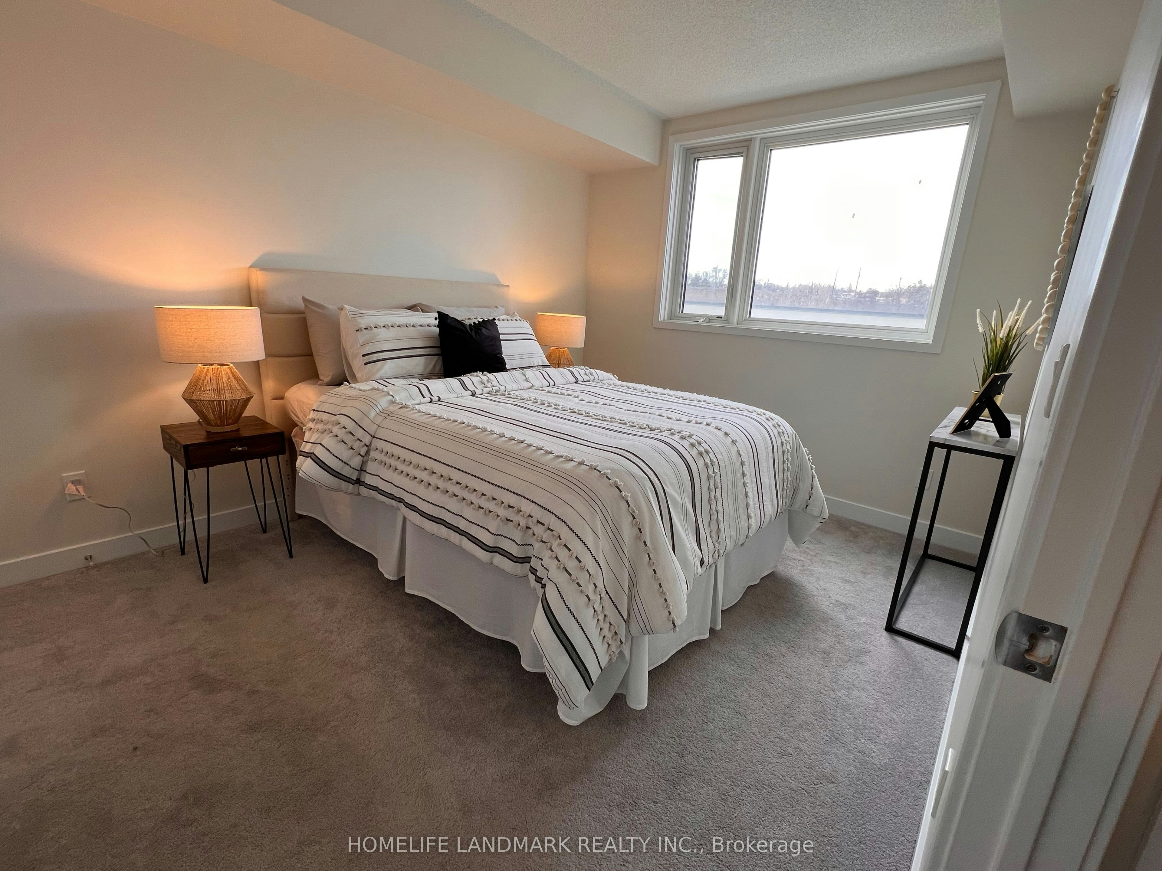 102-1135 Cooke Boulevard, Burlington, ON, L7T 0C3 - 12