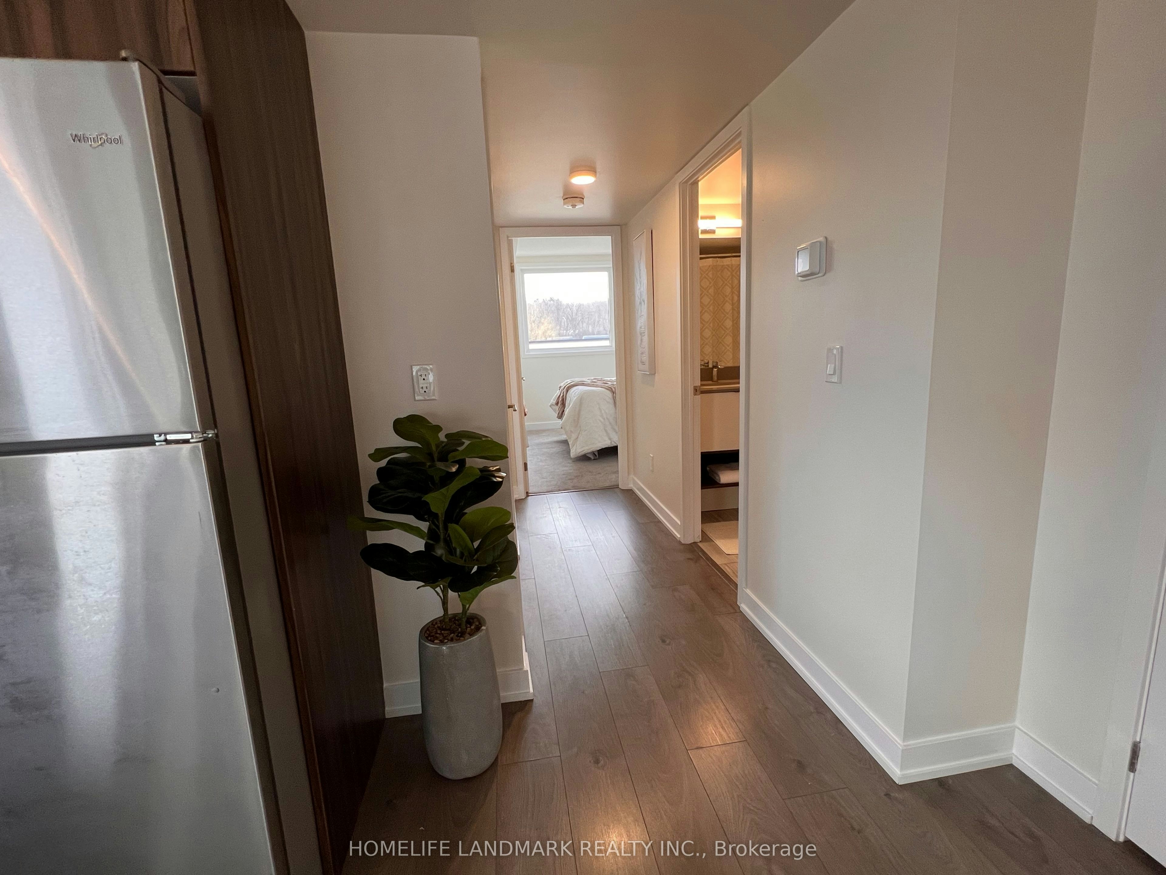 102-1135 Cooke Boulevard, Burlington, ON, L7T 0C3 - 11