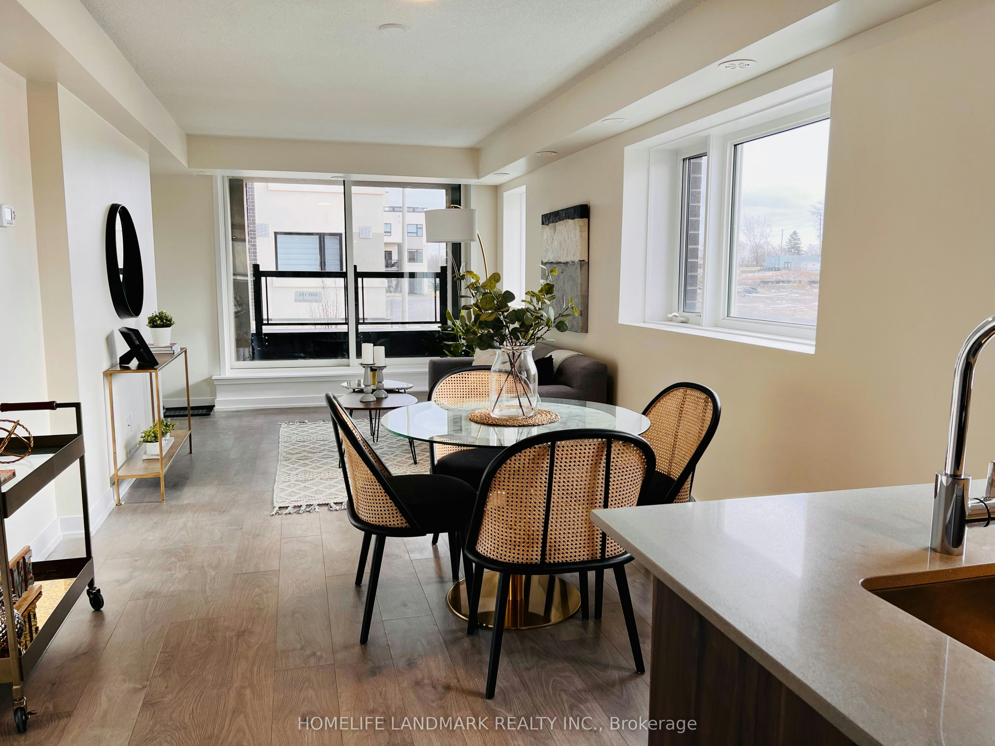 102-1135 Cooke Boulevard, Burlington, ON, L7T 0C3 - 6