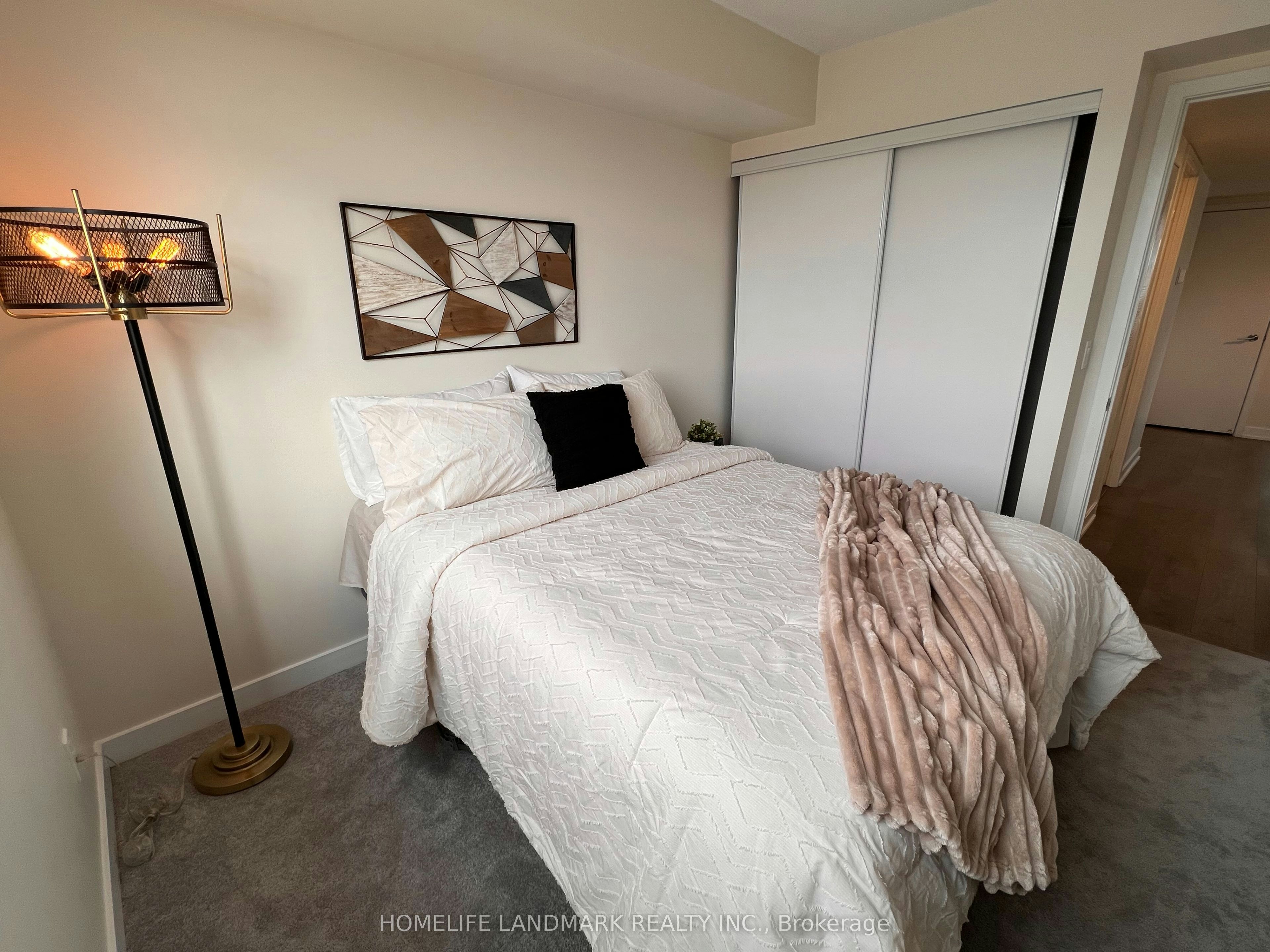 102-1135 Cooke Boulevard, Burlington, ON, L7T 0C3 - 20