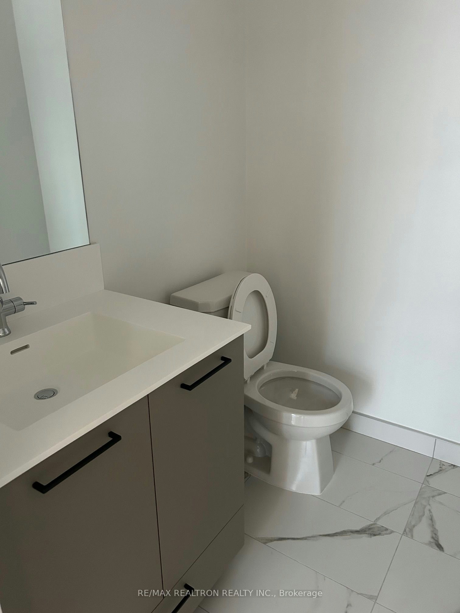 15-20 Lagerfeld Drive, Brampton, ON, L7A 5L4 - 6