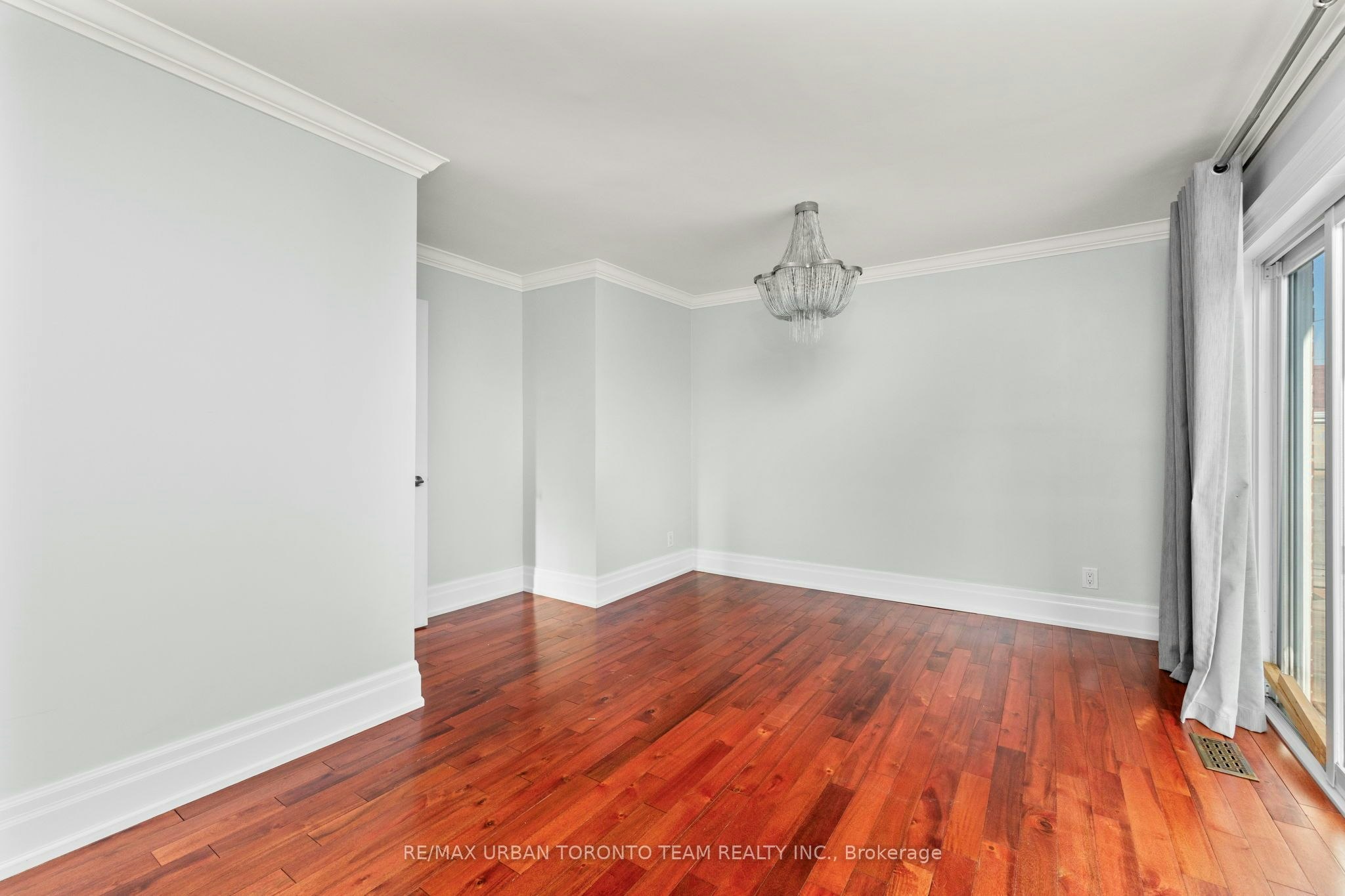MAIN-23 Wishart Place, Toronto, ON, M3L 1P9 - 21