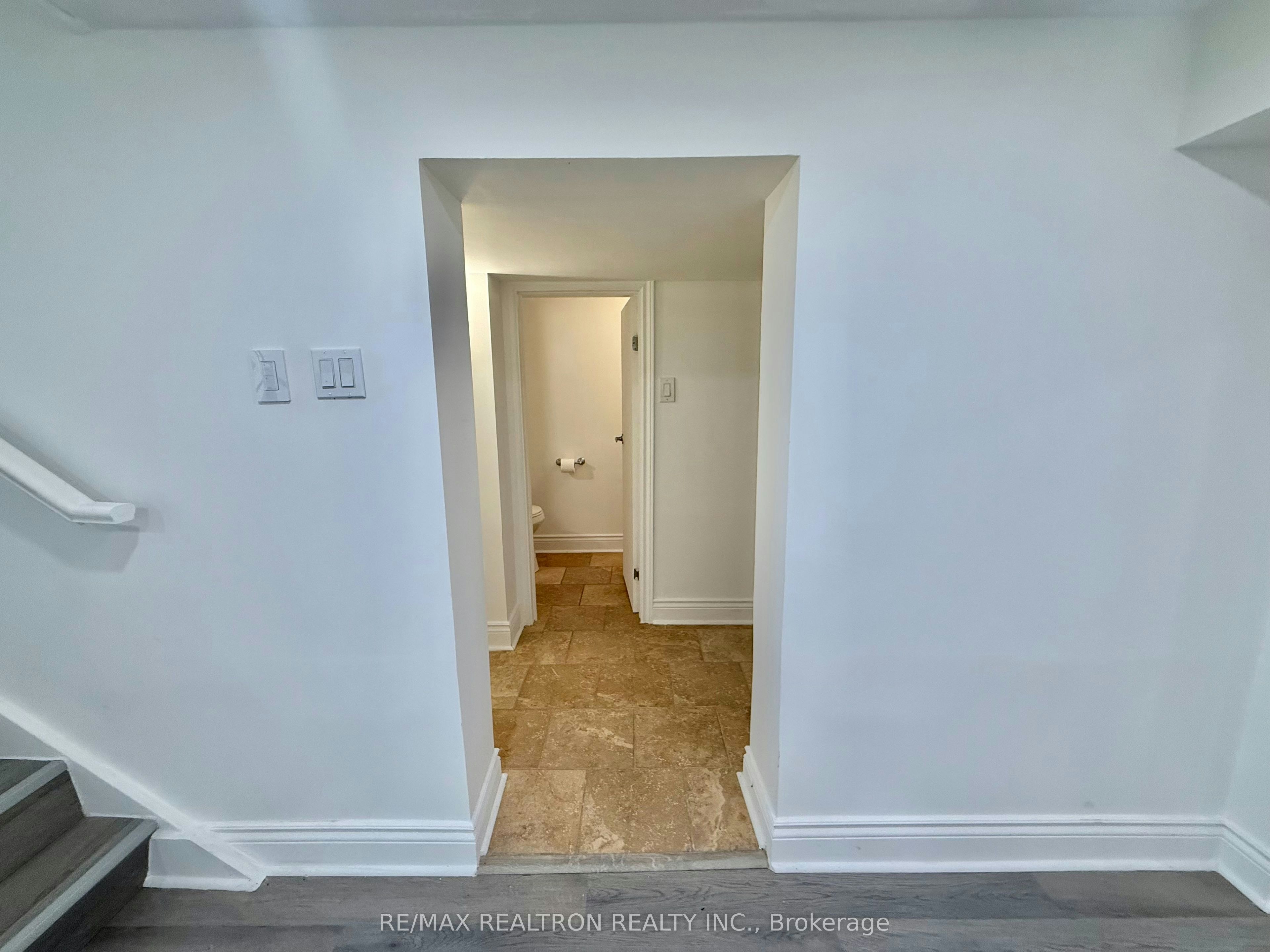 Basement-41 Brixham Terrace, Toronto, ON, M3M 2R9 - 8