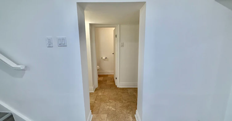Basement-41 Brixham Terrace, Toronto, ON, M3M 2R9 - 8