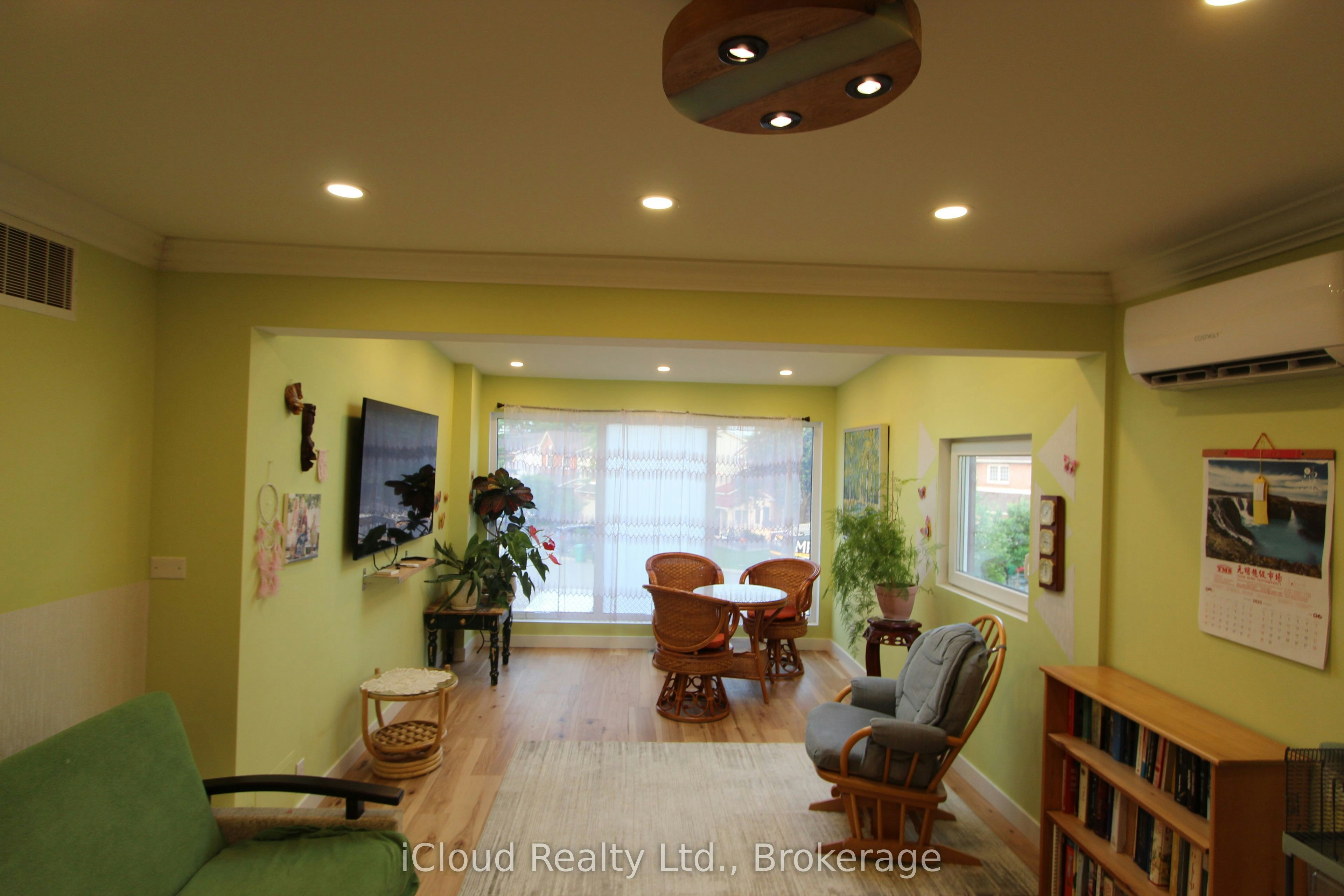 623 Hartfordshire Lane, Mississauga, ON, L5B 2W9 - 5