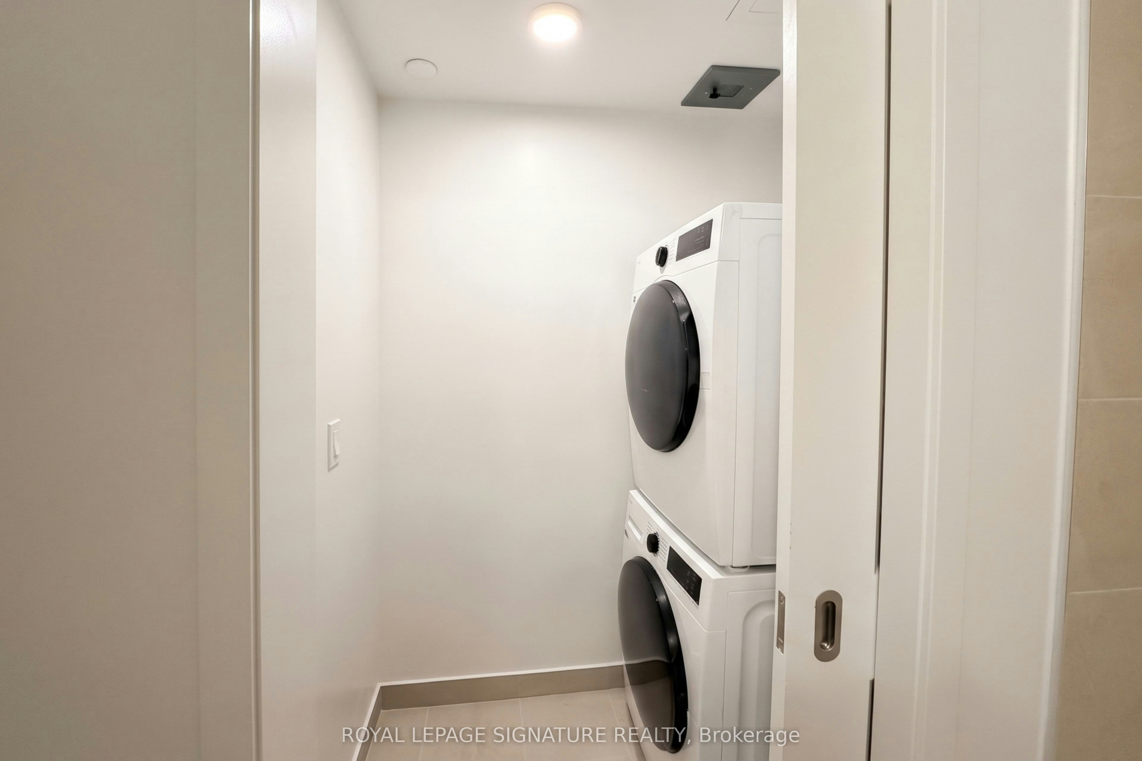1008-115 Nipissing Road, Milton, ON, L9T 1R3 - 10