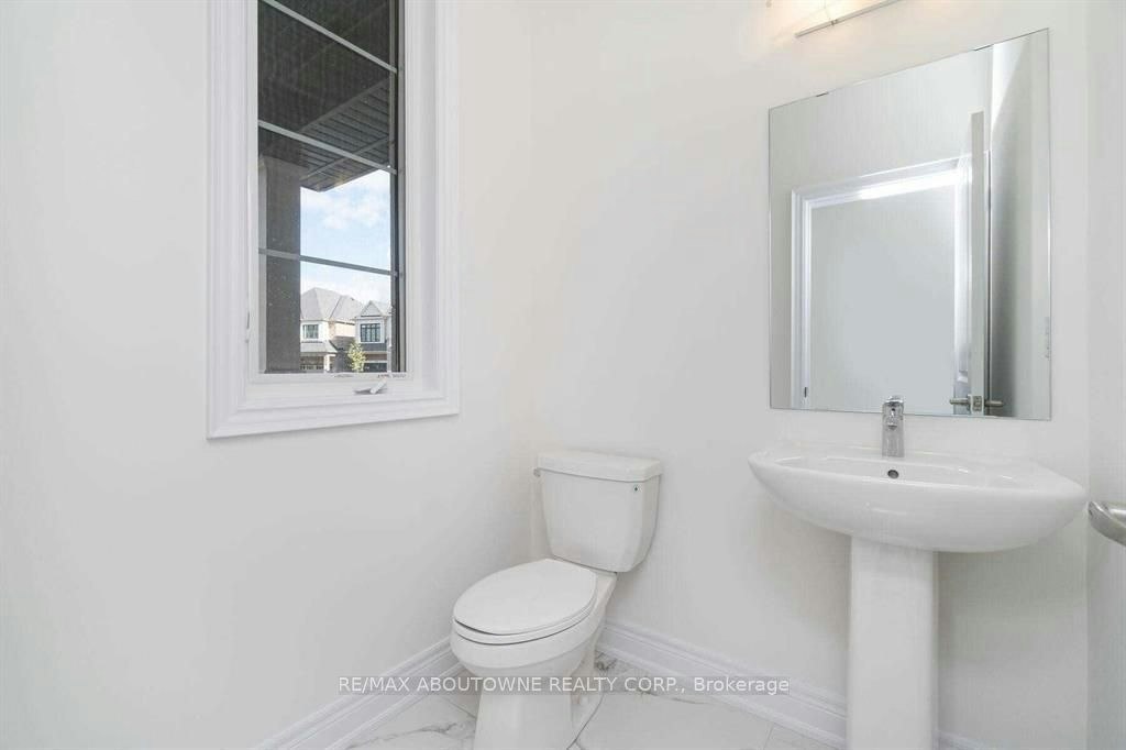 1372 Argall Court, Milton, ON, L9T 7K6 - 14